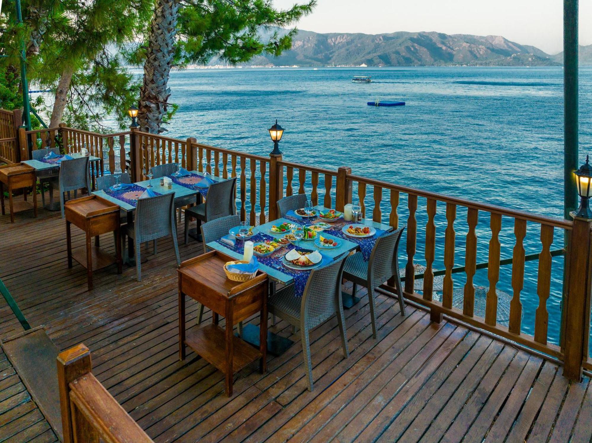 Labranda Mares Marmaris Hotel Eksteriør bilde Restaurant in Bodrum
