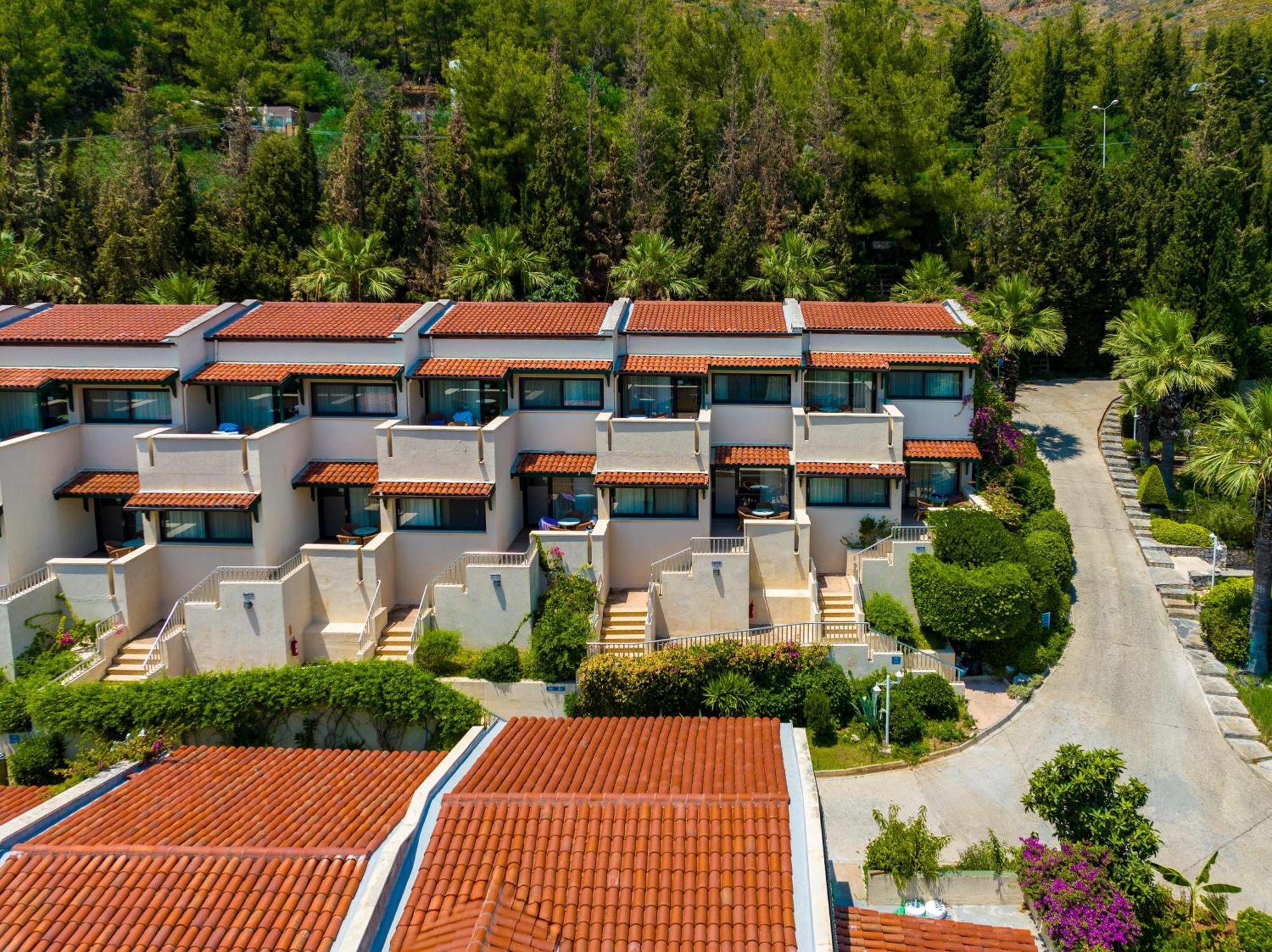Labranda Mares Marmaris Hotel Eksteriør bilde The Village