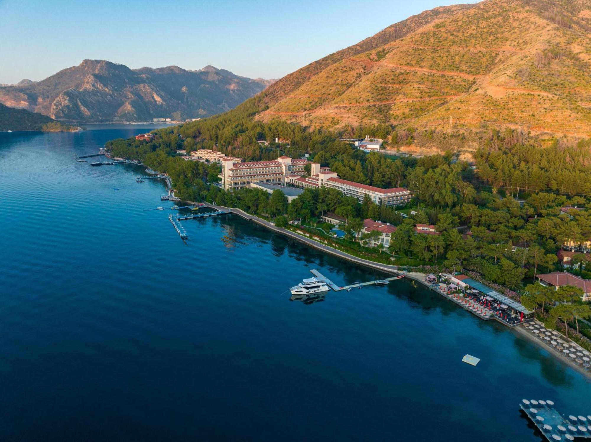 Labranda Mares Marmaris Hotel Eksteriør bilde Aerial view of the resort