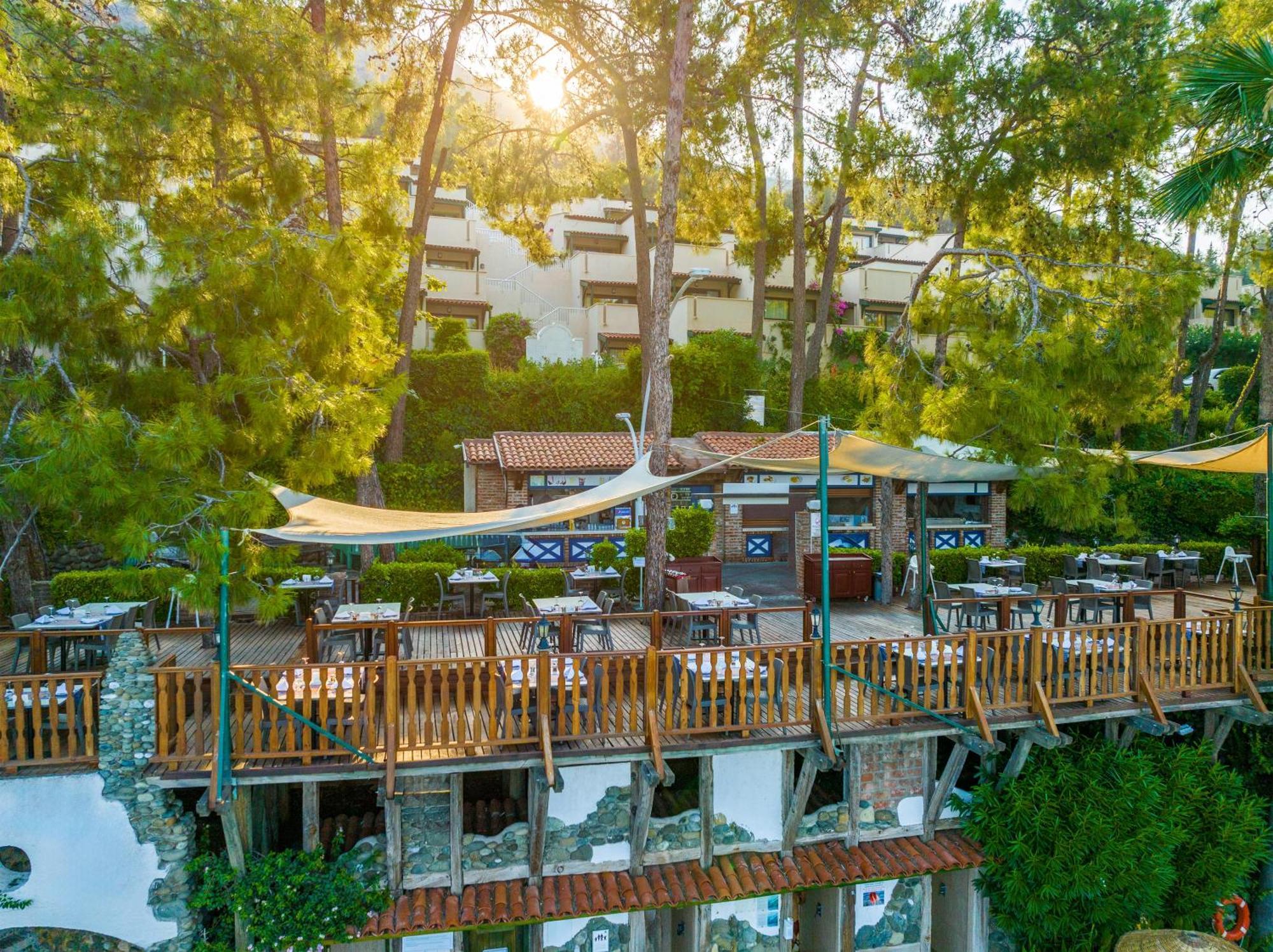 Labranda Mares Marmaris Hotel Eksteriør bilde The restaurant