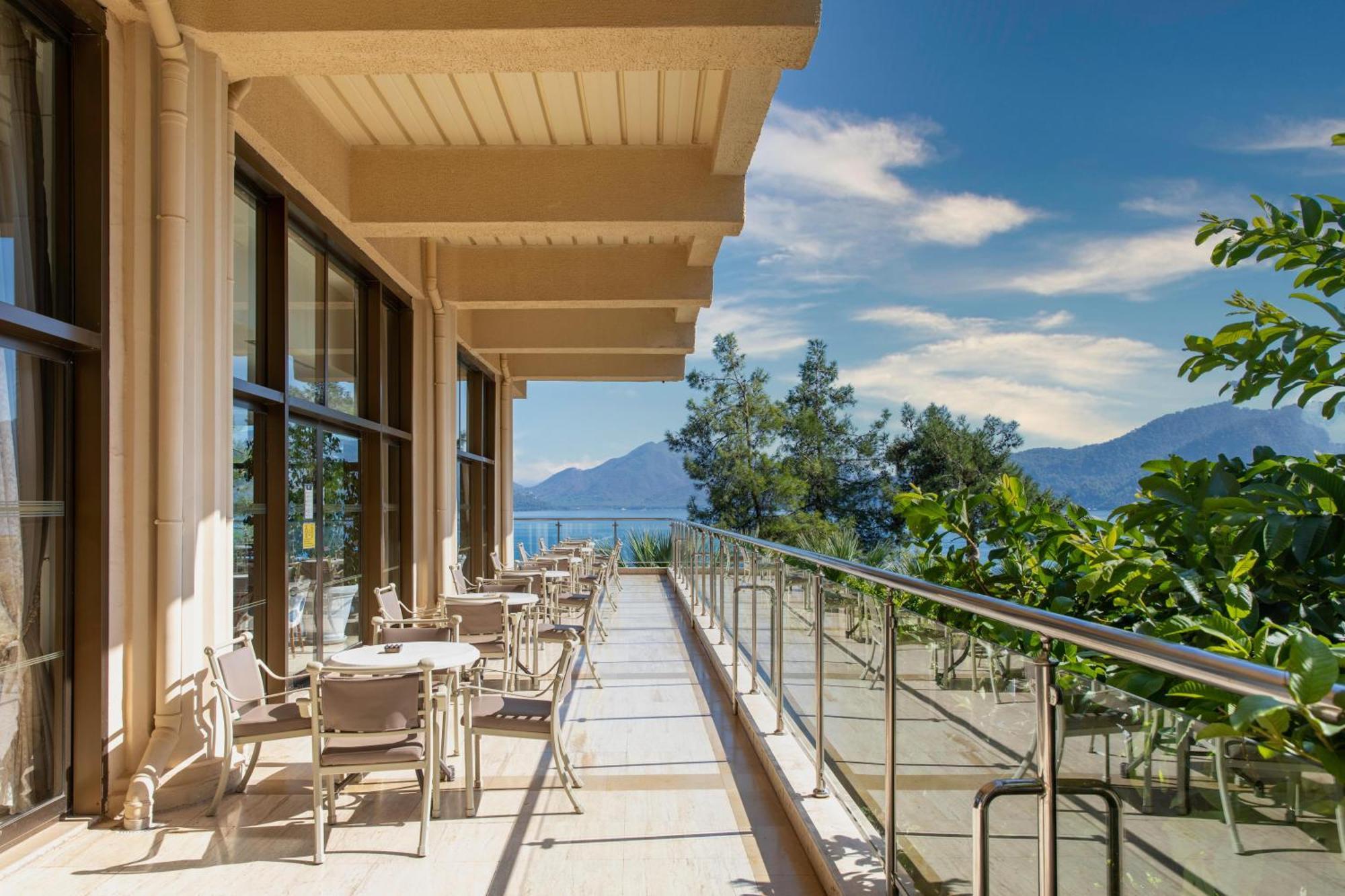 Labranda Mares Marmaris Hotel Eksteriør bilde The Terrace